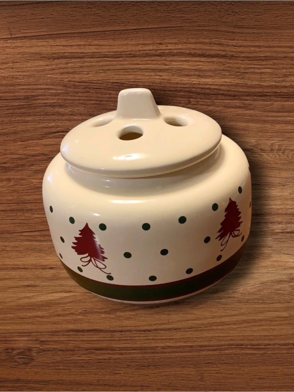 Christmas Tree Pattern Garlic Pot or Candle Holder